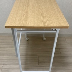 ☆取引中☆折り畳み可能テーブル　無料譲りの画像