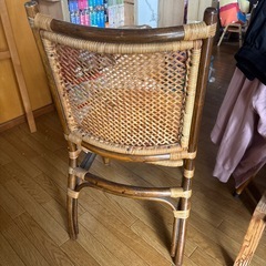 籐家具　籐のチェアの画像