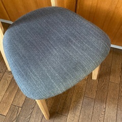IKEA チェア HANSOLA ハンソーラ 椅子 の画像