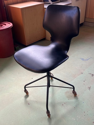 ニッソーハイモールドビンテージチェア1970年代