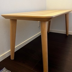 ポーランド製　無垢材　ローテーブル　IKEAの画像