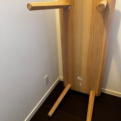 ポーランド製　無垢材　ローテーブル　IKEAの画像