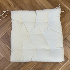 IKEA 折りたたみ椅子の画像