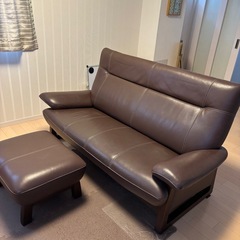 本革ソファ&フットスツールの画像