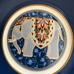 Noritake ボーンチャイナ ティーカップとソーサー セットの画像