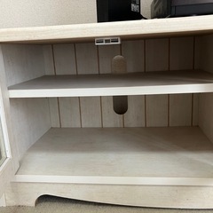テレビ台の画像