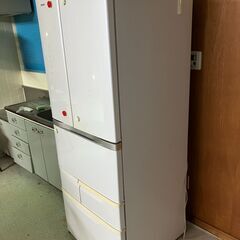 大型冷蔵庫の画像