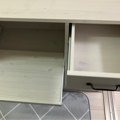 キッチン収納棚の画像