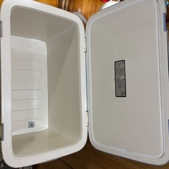 クーラーボックスの画像