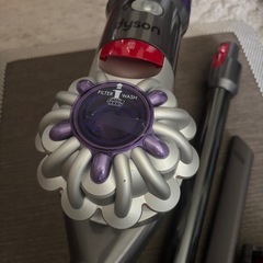ダイソンＳＶ２５コードレスクリーナーの画像