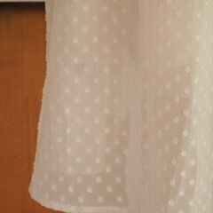 ベージュのロング丈ワンピース（M)の画像