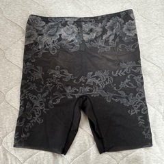 ワコール　ガードルの画像