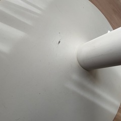 超高級ハイブラン BoConcept 北欧デンマーク ガラステーブル 高級家具 New York 希少 貴重 Denmark デンマーク オシャレ ボーコンセプト 高級 ハイブランド テーブル ガラステーブル 丸テーブル 家具 高級家具 北欧家具 北欧デンマーク家具 お城 オシャレ セレブ 気品 BoConcept NewYork 激安 格安 破格 安い 特価 特売 セールの画像