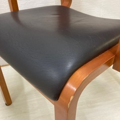 アルフレックス　arflex ダイニングチェア　2脚セット　NUチェアの画像