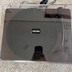 ION Luxe LP レコードプレーヤーの画像