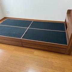 シングルベッドフレームの画像