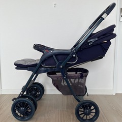 Aprica（アップリカ）ベビーカー／両対面式／ギンガムチェック柄／動作良好の画像