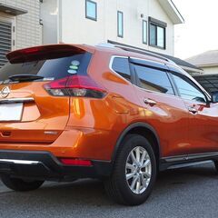 即乗りＯＫ 4WD エクストレイルハイブリッド 後期 プロパイロット エマージェンシーブレーキ ナビ フルセグTV Bluetooth アラウンドビューモニター パワーバックドア インテリキー 撥水シート LEDライト ETC ドラレコの画像