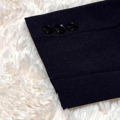黒のテーラードジャケット(XL) 未使用に近い
の画像