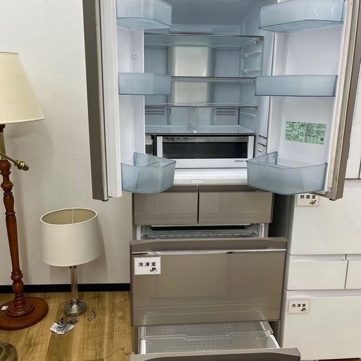 HITACHI ヒタチ 6ドア 冷蔵庫 R-HW52K ファン式 2019年製 520L 家電 のご紹介です！
