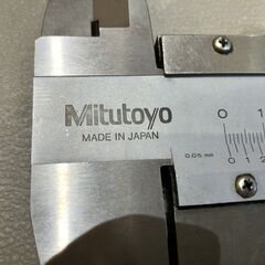 Mitutoyo 長尺ノギス(600mm) ステンレス製 日本製（中古品）の画像