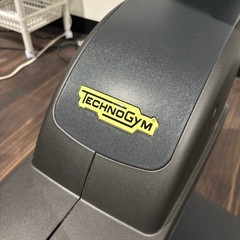 テクノジム technogym バイクマシン ランニングマシンの画像