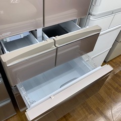 90分の無料軽トラック貸出サービス！【MITSUBISHI】6ドア冷蔵庫（MR-WX47E-F）のご紹介です!の画像
