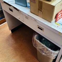 包装台　作業台の画像