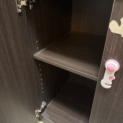 食器棚の画像