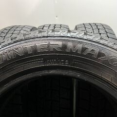 DUNLOP WINTER MAXX WM02 175/65R15 15インチ スタッドレス 4本 21～23年製 バリ溝 ポルテ スペイド キューブ等　(KTB340)クレジットカード QRコード決済可能の画像