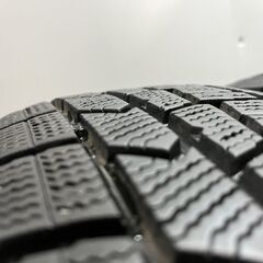 DUNLOP WINTER MAXX WM02 175/65R15 15インチ スタッドレス 4本 21～23年製 バリ溝 ポルテ スペイド キューブ等　(KTB340)クレジットカード QRコード決済可能の画像