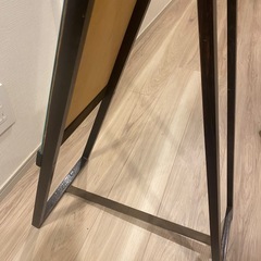 鏡の画像