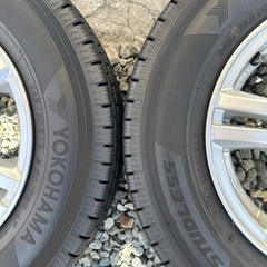 【軽バン・軽トラック用 バリ山 スタッドレスタイヤ YOKOHAMA iceGURAD iG91 145/80R12 LT 】社外品12インチアルミホイール付き  12X4.00B  4本セット  美品！の画像