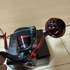 シマノ　リールBB-XラリッサC3000DHGDHG　の画像