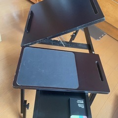 🚨【超緊急・10/20まで！】角度＆高さ調整可能！多機能コンパクトテーブル ¥1,500🚨の画像