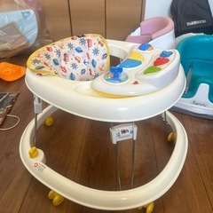 子供用歩行器の画像