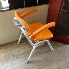 介護　シャワー　お風呂　入浴　チェアーの画像