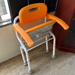 介護　シャワー　お風呂　入浴　チェアーの画像