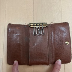 ルイヴィトン　キーケースの画像