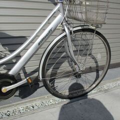 E597★限定特価　整備済み★ブリヂストン　アルベルト★ 中古自転車 【　27インチ　シルバー　 】の画像
