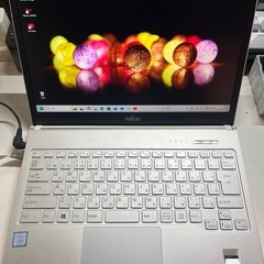 (大特価)富士通ノートパソコン　13.3
インチの画像