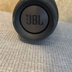 定価3万円！JBL CHARGE3 ブラック Bluetoothスピーカー 防水 IPX7 ポータブルモデル 破損あり格安の画像