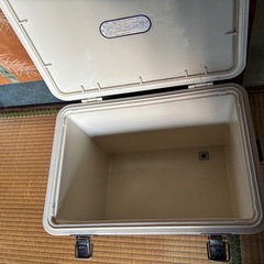 クーラーボックスの画像
