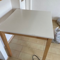 テーブルの画像