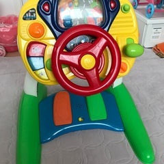 音の鳴る車のおもちゃ　運転まねっこの画像
