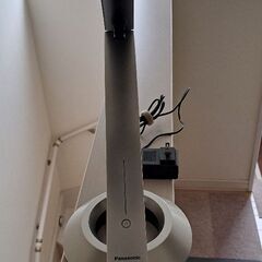 パナソニック　LEDスタンドライトの画像