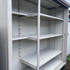 ヨド物置　倉庫　収納庫　9番の画像