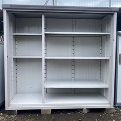 ヨド物置　倉庫　収納庫　9番の画像