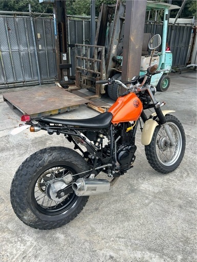 本日限定価格　ヤマハ　TW200 2JL スカチューン