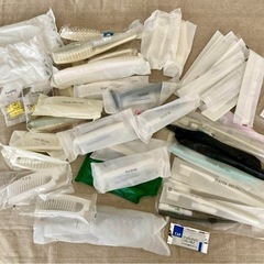 ホテルアメニティ　大量　大きいダンボールに敷き詰めますの画像